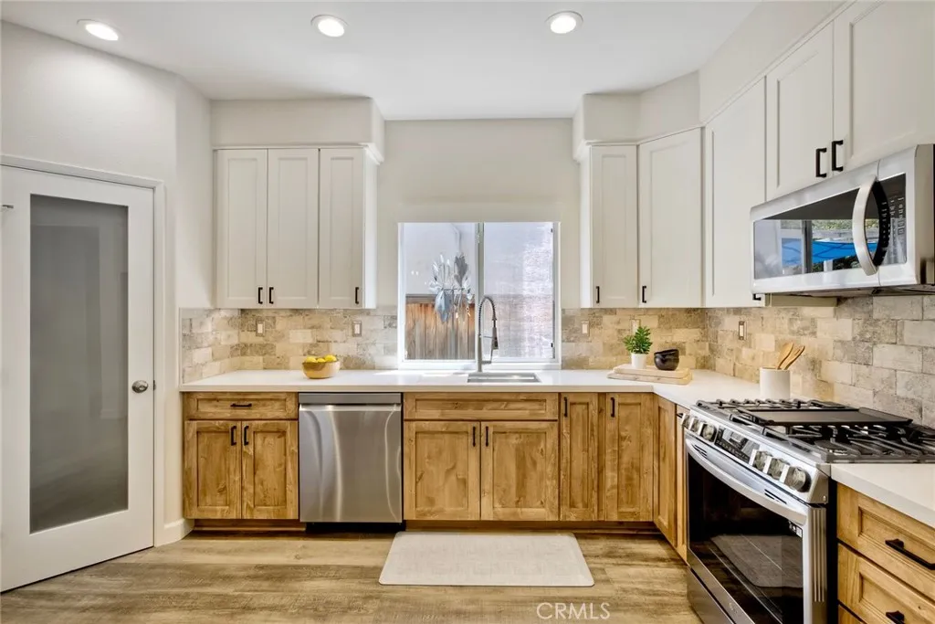 https://cdn.realtyfeed.com/cdn/127/306517400/f7a0cf19fb149e80f1827de3775520d8.webp