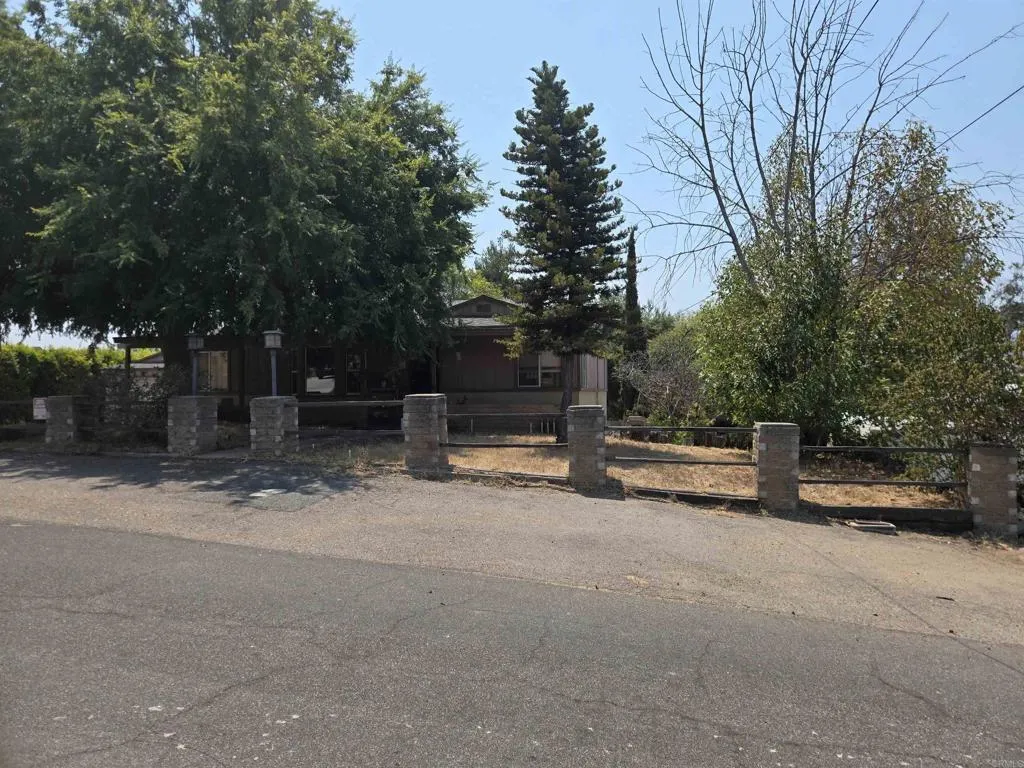 https://cdn.realtyfeed.com/cdn/127/306517449/6e5e25c45124a2cef7048f2b9524b546.webp