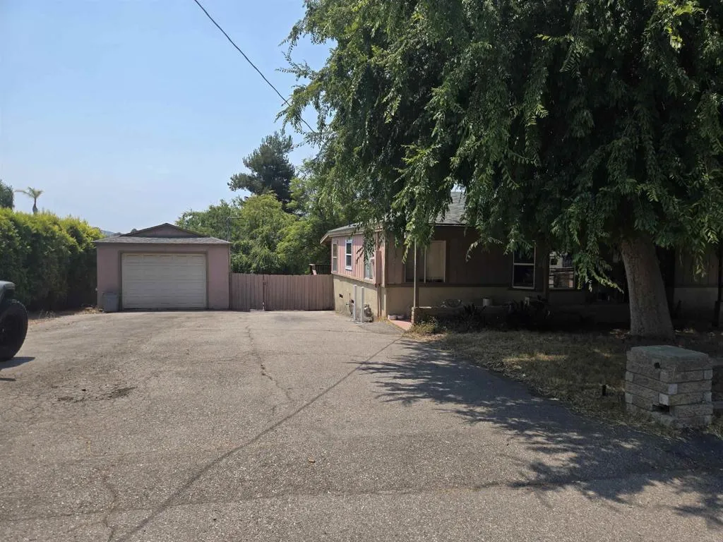 https://cdn.realtyfeed.com/cdn/127/306517449/a67b9939ebc09a556fe68352e4a44e22.webp