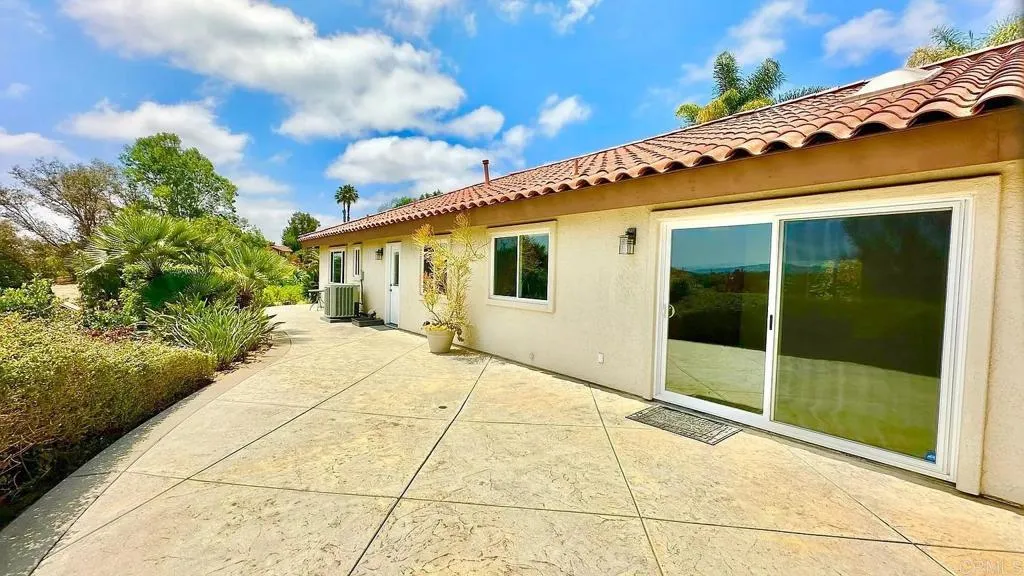 https://cdn.realtyfeed.com/cdn/127/306517508/90ae7c446527599a006a51c5376c5dc4.webp