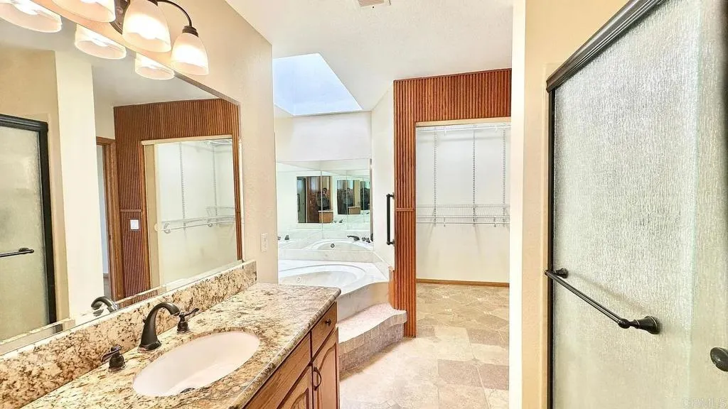https://cdn.realtyfeed.com/cdn/127/306517508/b05c6dd99ee3ba369cf57e9e8903f203.webp