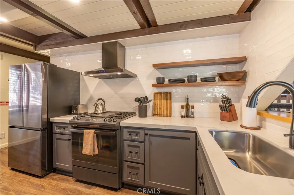 1107 Cedar Mountain Road, Big Bear City, CA 92314 - Photo 5 of 42, Big Bear City, CA