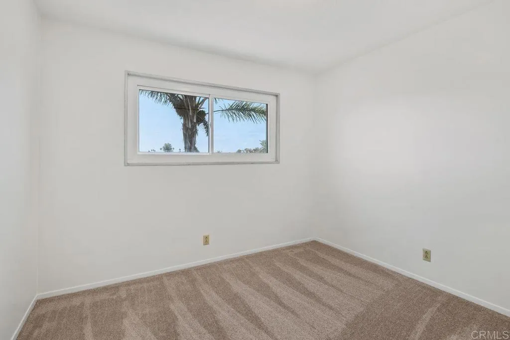 https://cdn.realtyfeed.com/cdn/127/306517626/c17183aebf6e80df23f87e7fc96b3bea.webp