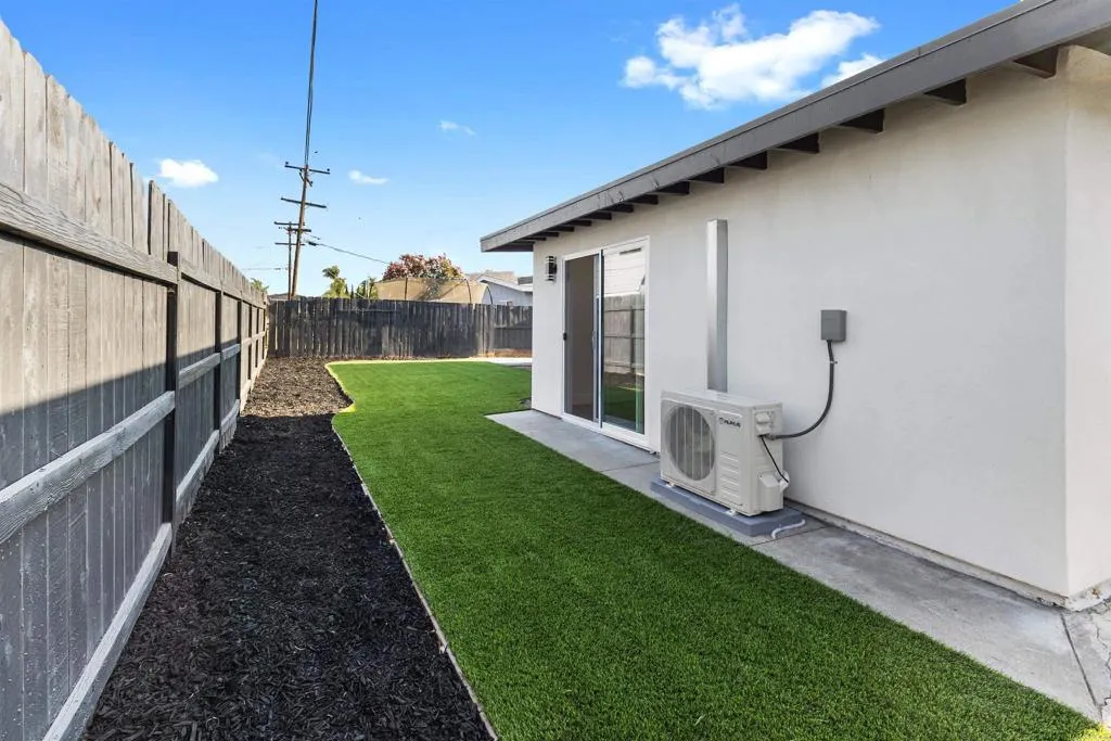 https://cdn.realtyfeed.com/cdn/127/306517654/9d201f9f7328b585f4f3886c72647c9e.webp