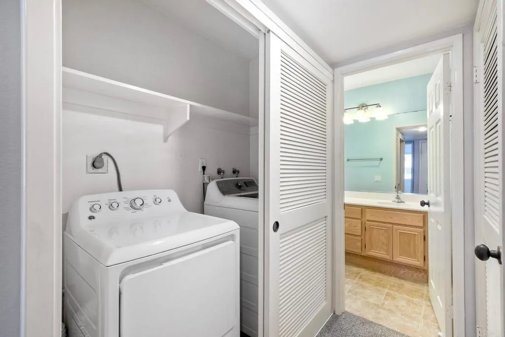 https://cdn.realtyfeed.com/cdn/127/306517658/42b3e307003263e533dd0e2470d57f59.webp
