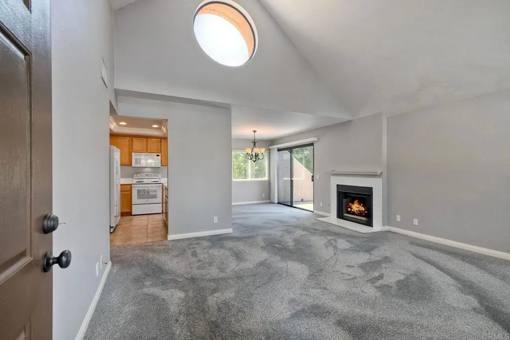 https://cdn.realtyfeed.com/cdn/127/306517658/4774a199baceabc6a0ef2a93f543329e.webp