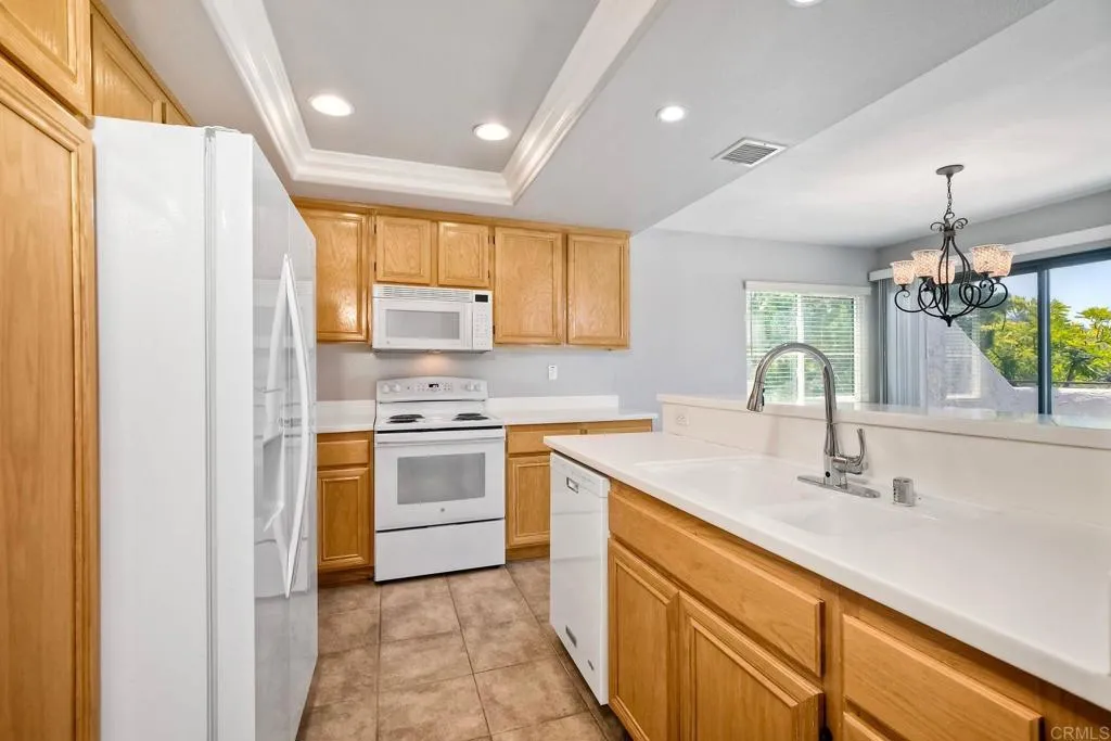 https://cdn.realtyfeed.com/cdn/127/306517658/861d5fd85dc088e34f05ff0a91c5a67e.webp