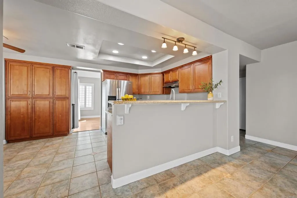 https://cdn.realtyfeed.com/cdn/127/306517660/7d0a19805e7fbb5a75ae76fc58a825e2.webp