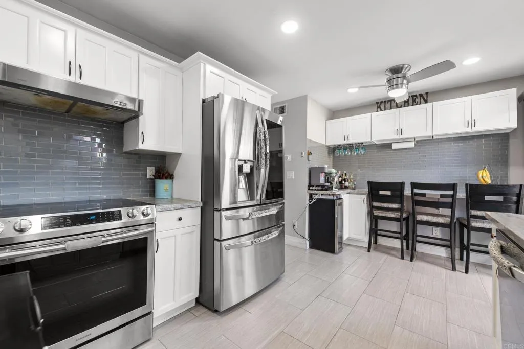 https://cdn.realtyfeed.com/cdn/127/306517718/a399070a804293ad33029d6e0034a43d.webp
