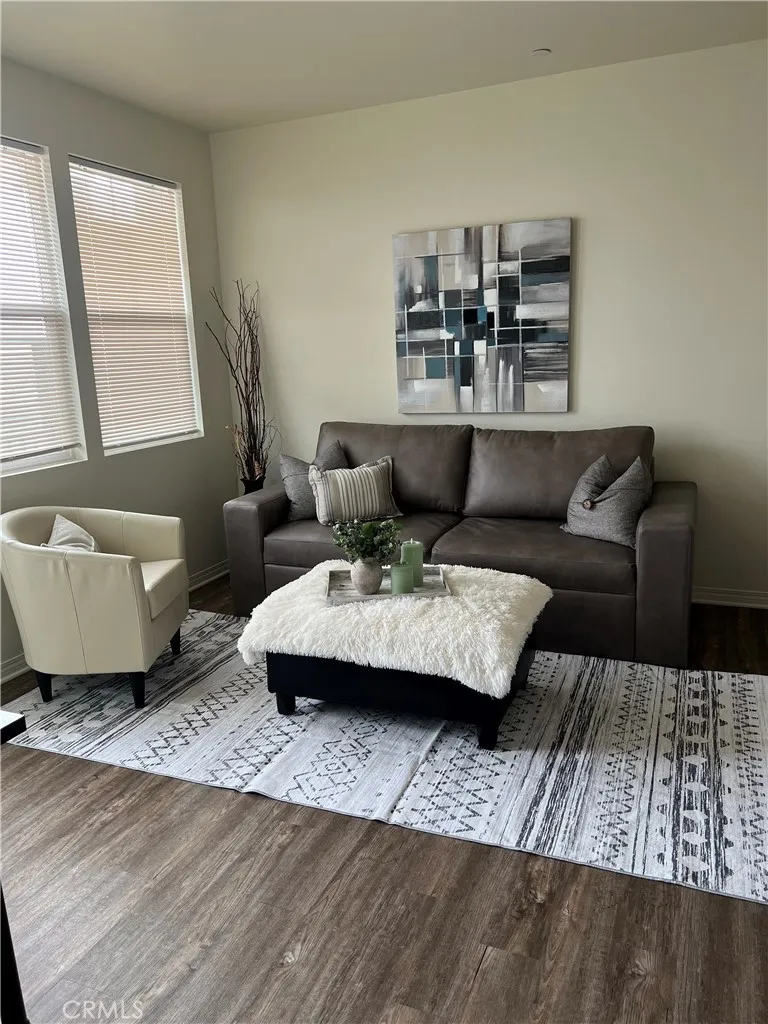 Photo #3: SW25181724 Listing 