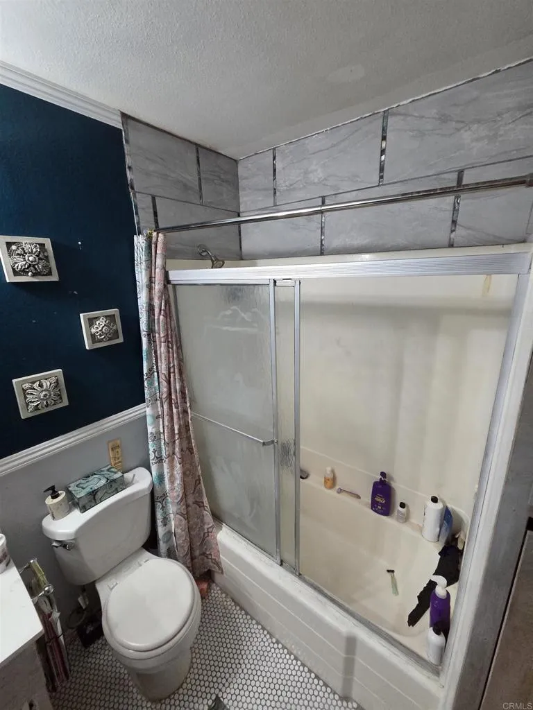 https://cdn.realtyfeed.com/cdn/127/306517731/fc96ff8dab15de859febeec8c097e519.webp