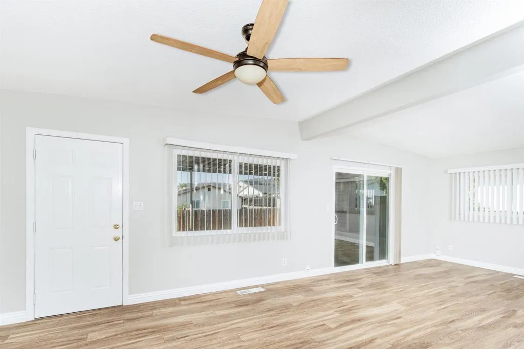https://cdn.realtyfeed.com/cdn/127/306517803/936c4ef62b45e32fb54e1f89bec6bc8a.webp