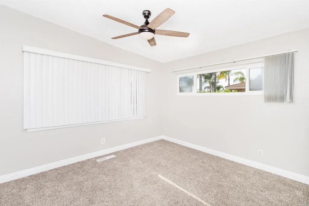 https://cdn.realtyfeed.com/cdn/127/306517803/a1c237e81f6867b0462e2dfec2dea1b0.webp