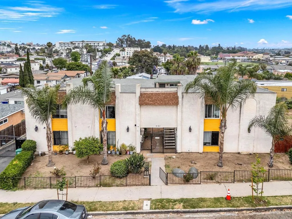 MLS: PTP2506164 Condo For Sale