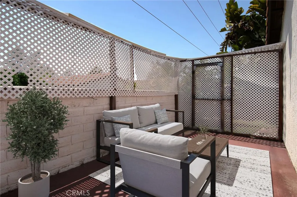 https://cdn.realtyfeed.com/cdn/127/306517878/351e82b37da11cdedc4a815cae82e930.webp