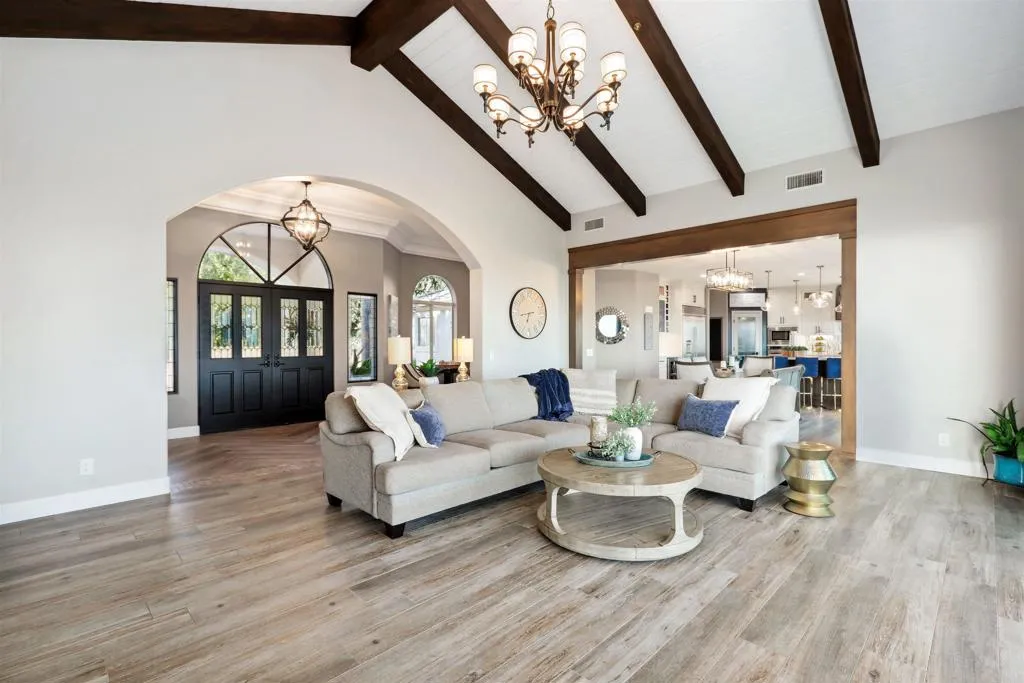 https://cdn.realtyfeed.com/cdn/127/306517923/361e150f288925a193f621a1f2b860c4.webp
