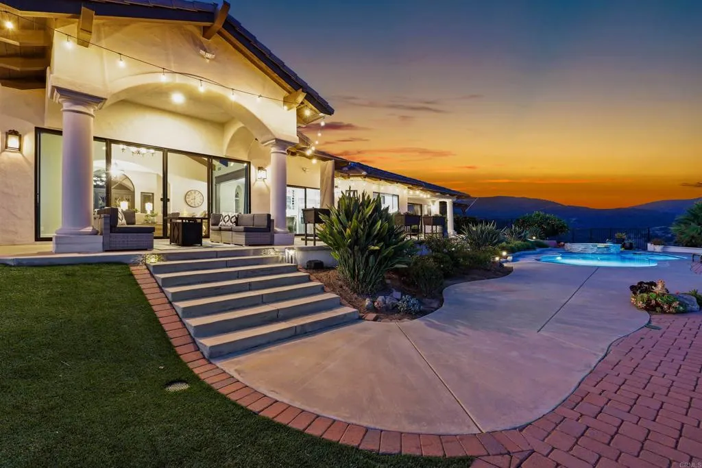 https://cdn.realtyfeed.com/cdn/127/306517923/fd6a1b7e947937fb233afaecedef58ce.webp