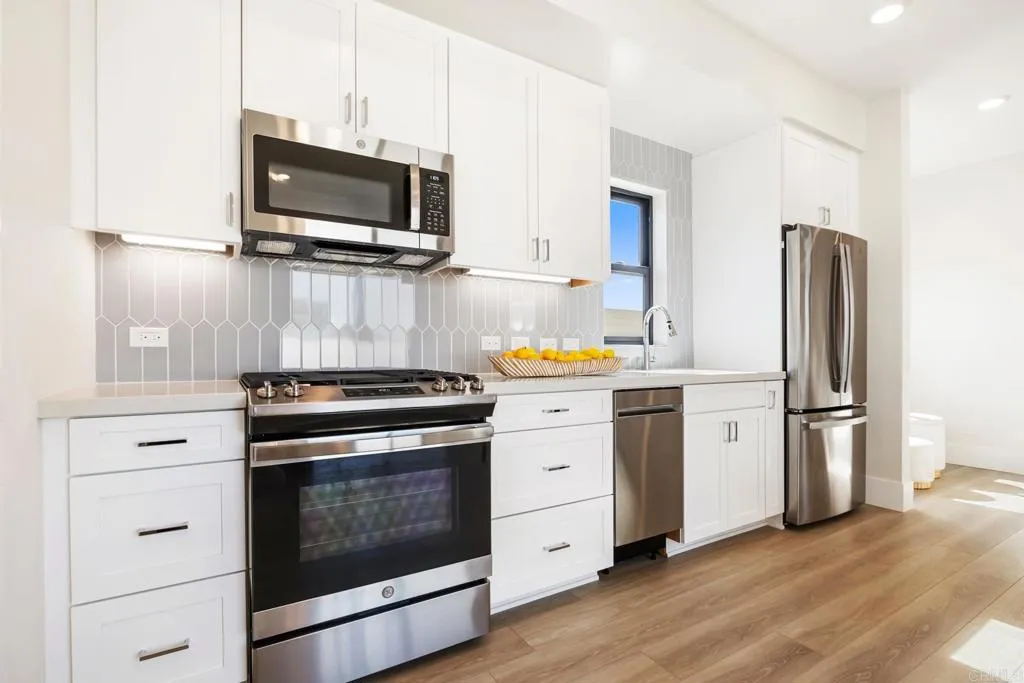 https://cdn.realtyfeed.com/cdn/127/306517931/41e71f6726f28c8e2538a7af3abec34f.webp