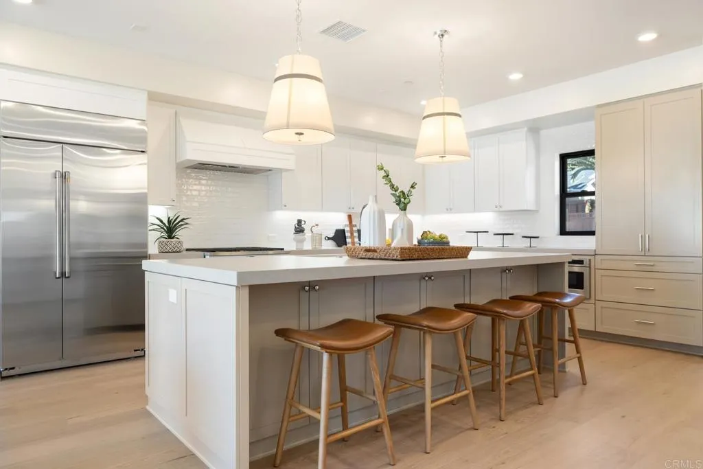 https://cdn.realtyfeed.com/cdn/127/306517931/85317774984283e78243dcd506082197.webp