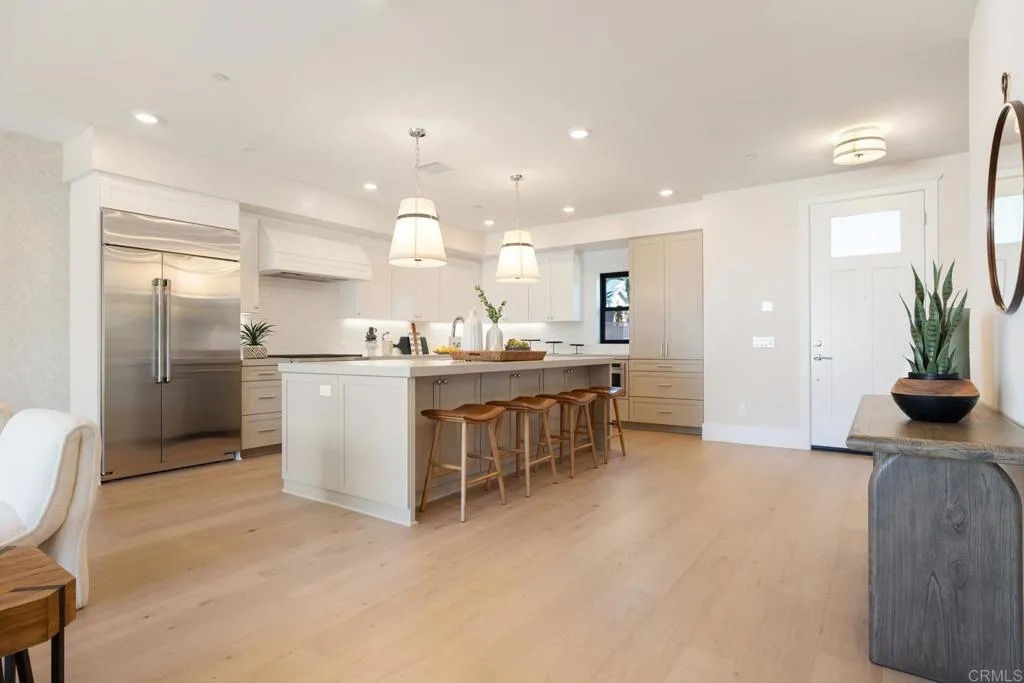 https://cdn.realtyfeed.com/cdn/127/306517931/afbddda5fdd7ba4d01c559325106746e.webp