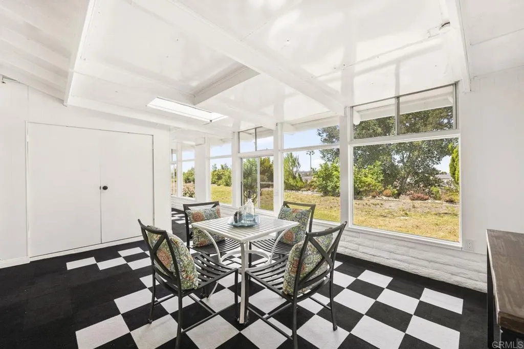 Photo #24: PTP2506172 Listing: Photo #24