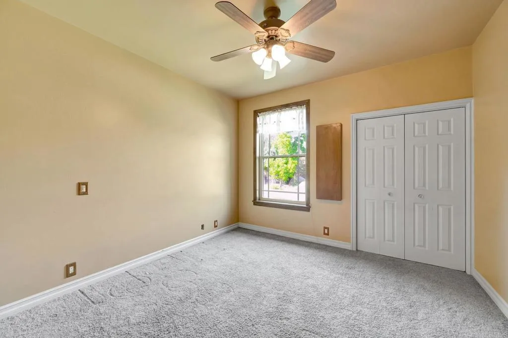 https://cdn.realtyfeed.com/cdn/127/306518007/8fe2663fa07118198faade7d80e1e59a.webp