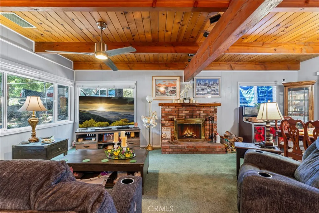 31466 Onacrest Drive, Running Springs, CA 92382 - Photo 5 of 49, Running Springs, CA