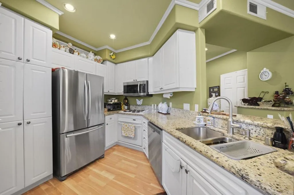 Photo #9: PTP2506179 Listing: Photo #9