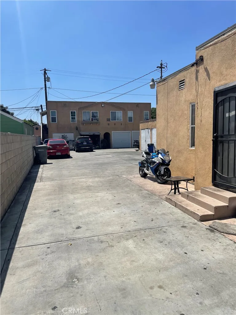 3226 Palm Avenue, Lynwood, CA 90262 - Photo 2 of 4, Lynwood, CA