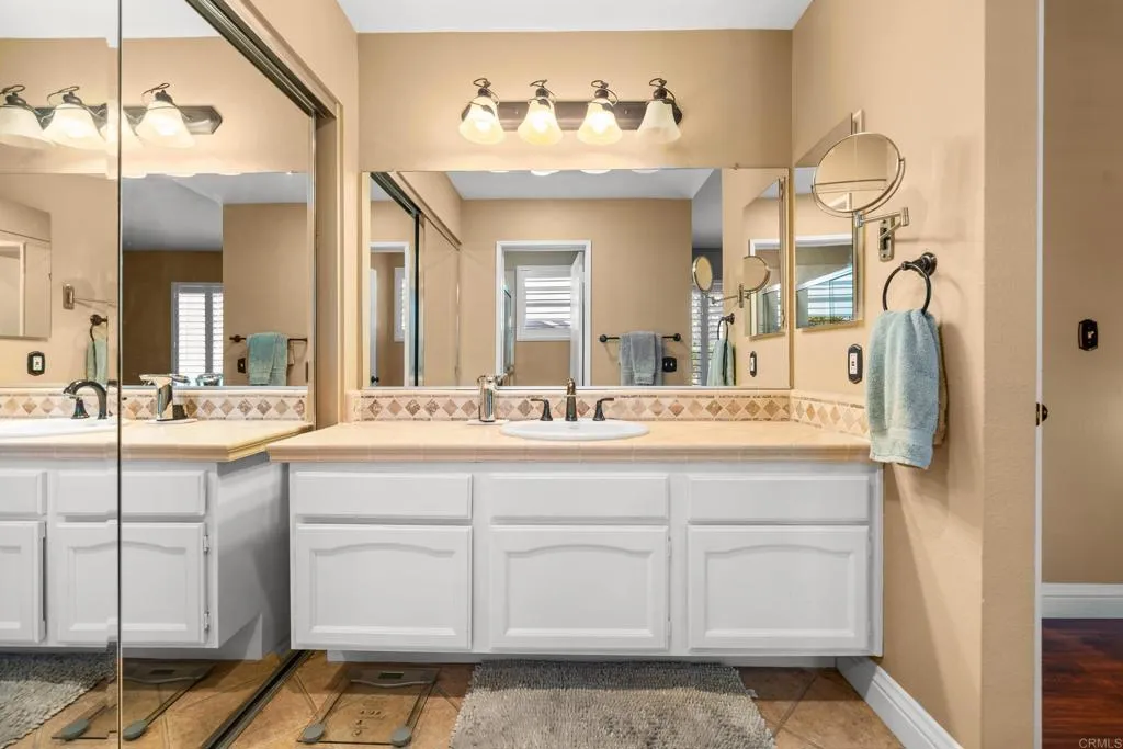 Photo #19: PTP2506180 Listing: Photo #19