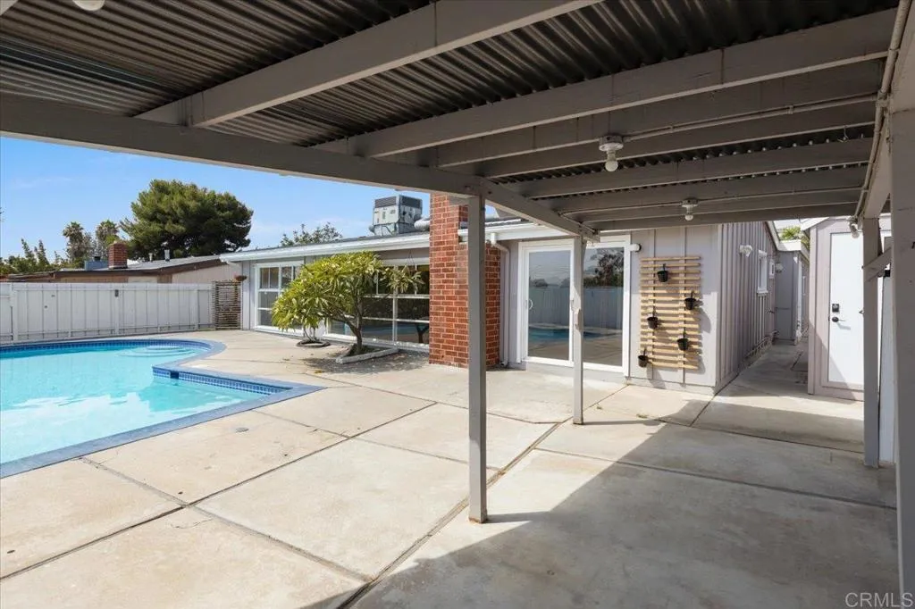 https://cdn.realtyfeed.com/cdn/127/306518071/70b16c23b4ff32ebc21bd2fa76bb3a09.webp