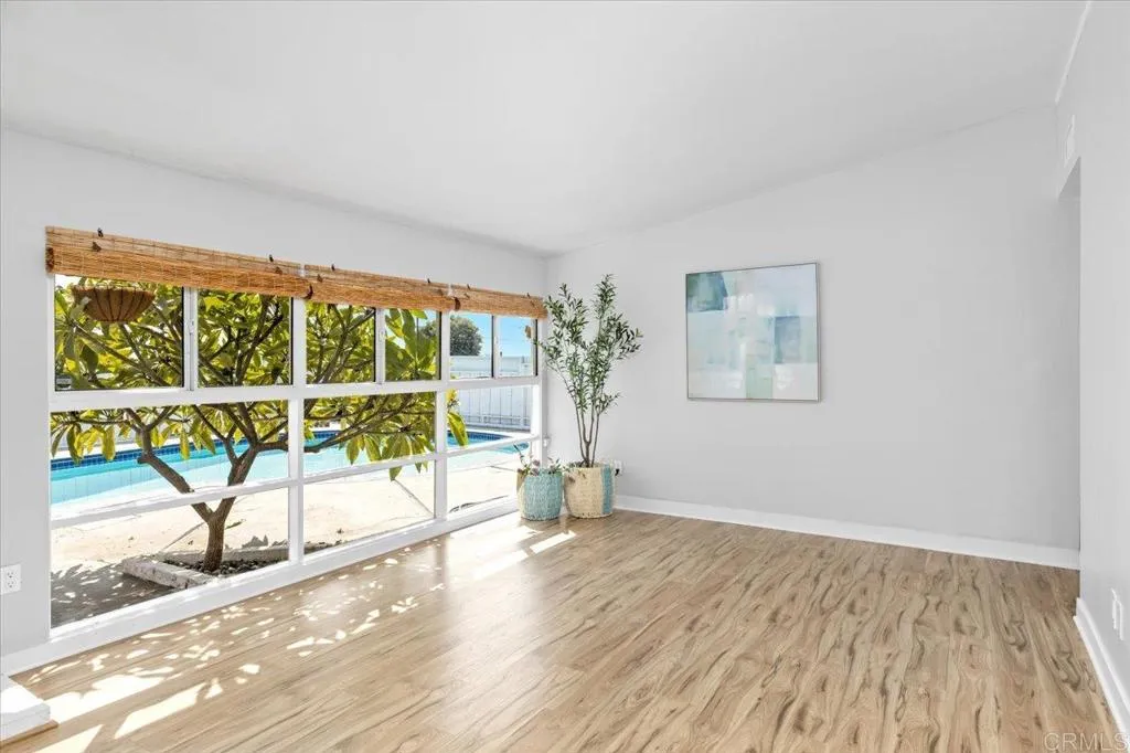 https://cdn.realtyfeed.com/cdn/127/306518071/7cdd52ba0a0c1249ced4642f8c45f0b9.webp