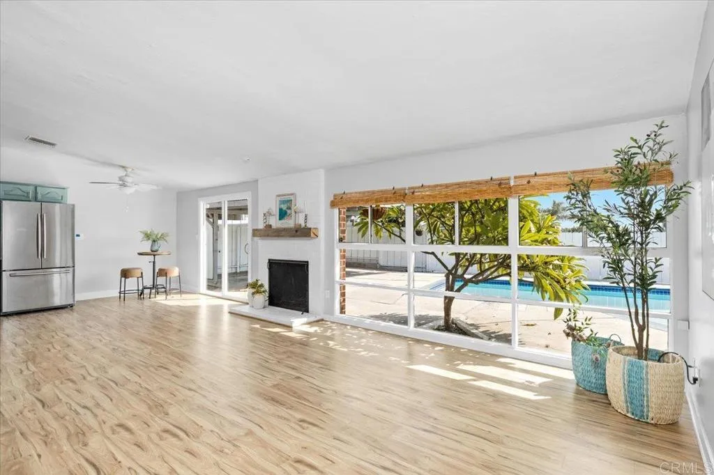 https://cdn.realtyfeed.com/cdn/127/306518071/98315d65f4eaf4e79406b87c0d5bd5fb.webp