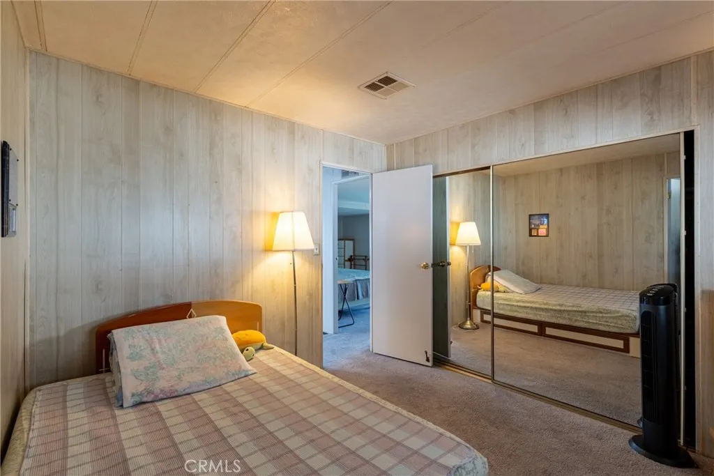 https://cdn.realtyfeed.com/cdn/127/306518072/2a8a938a5534713e492e67383de1e2ff.webp