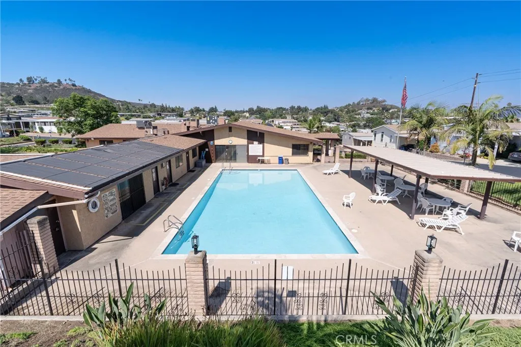 https://cdn.realtyfeed.com/cdn/127/306518072/d7acb3f2fed02250341a06cbea369a06.webp