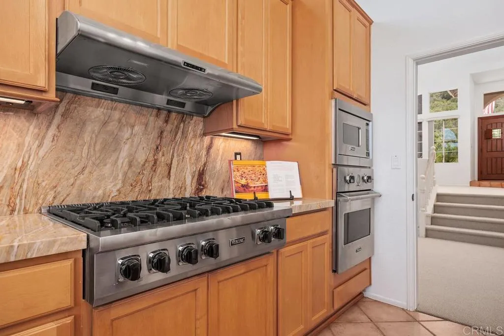 https://cdn.realtyfeed.com/cdn/127/306518102/041e6b8d81c5f710d91fd20f09822493.webp