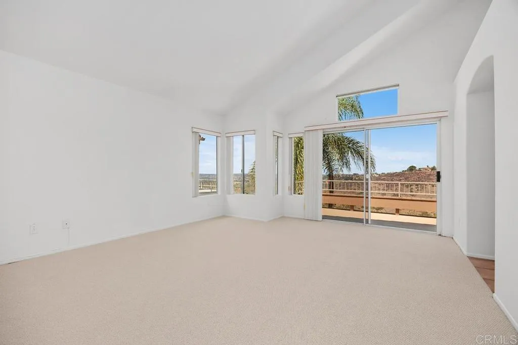 https://cdn.realtyfeed.com/cdn/127/306518102/554d1fe95595c8ea59fbdba1f493a27e.webp