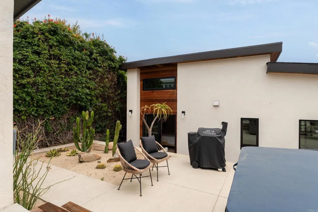 https://cdn.realtyfeed.com/cdn/127/306518133/40d880aaeeebc3a3f82d7d980bfd3d9d.webp