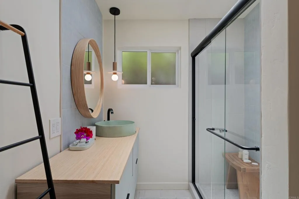 https://cdn.realtyfeed.com/cdn/127/306518133/68e2fb9c50534397dc973f0533802519.webp