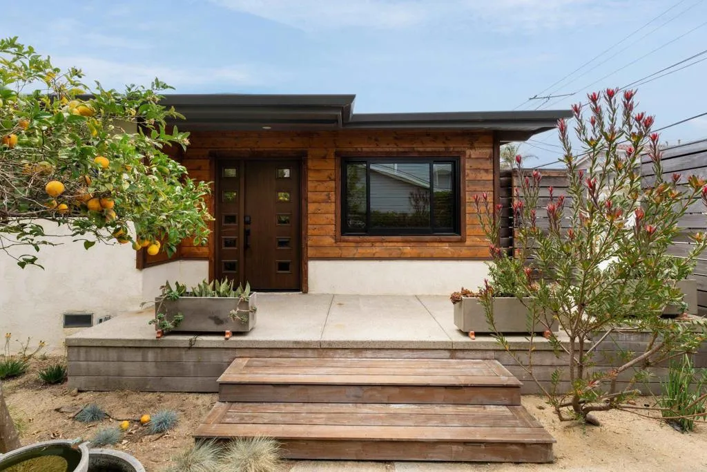 https://cdn.realtyfeed.com/cdn/127/306518133/7e9617527603b75f396dcd40c4061501.webp