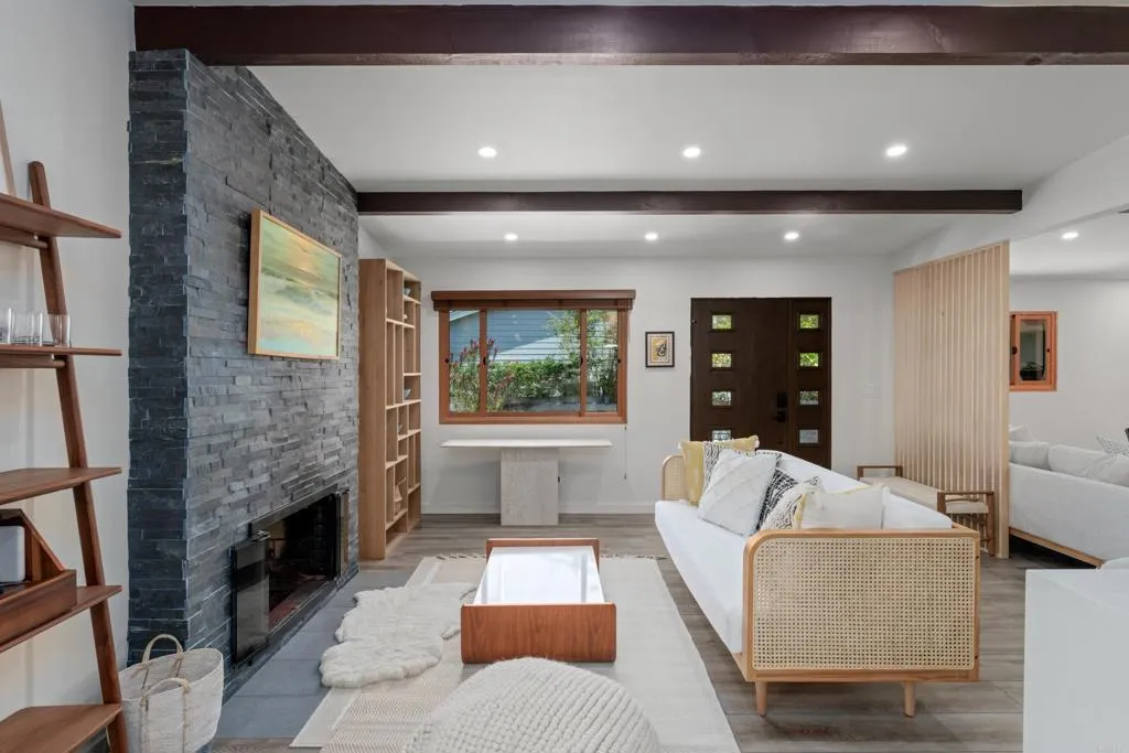 https://cdn.realtyfeed.com/cdn/127/306518133/91496961047b3032ed4fe32ceeb436dd.webp