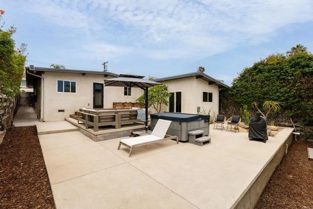 https://cdn.realtyfeed.com/cdn/127/306518133/aaaec8e28843e72b907c332a181145eb.webp