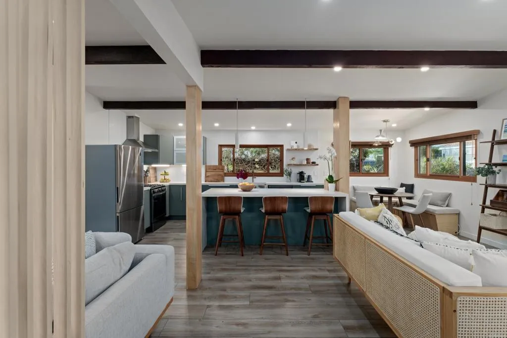 https://cdn.realtyfeed.com/cdn/127/306518133/b880f6bce5da135a715236dde1862d55.webp