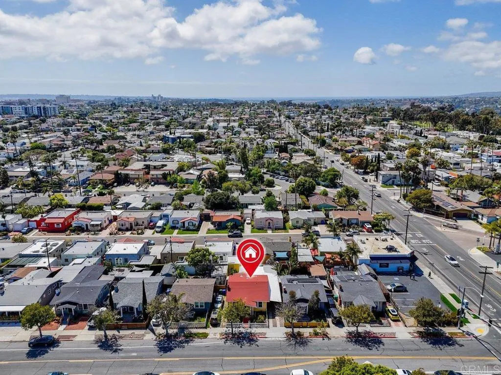 https://cdn.realtyfeed.com/cdn/127/306518217/8fd9643867430e2016763a7b06fdd087.webp