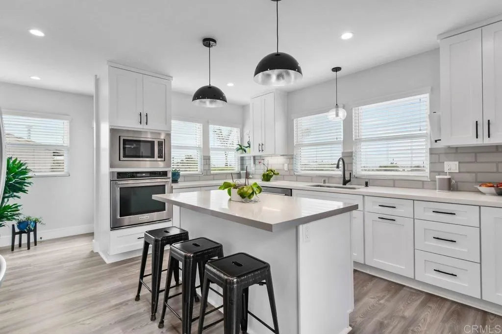 https://cdn.realtyfeed.com/cdn/127/306518224/fe2b8bb695f27c3ff4962891ffb56145.webp