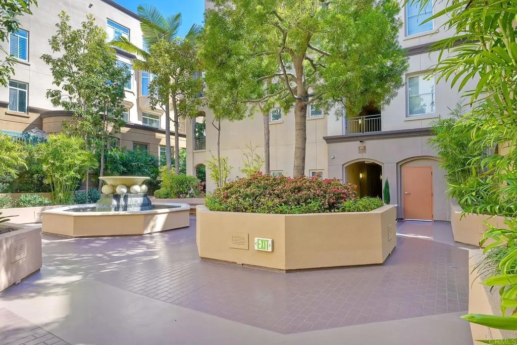 https://cdn.realtyfeed.com/cdn/127/306518226/208c6418d3f6a075f13588d3f72f709e.webp