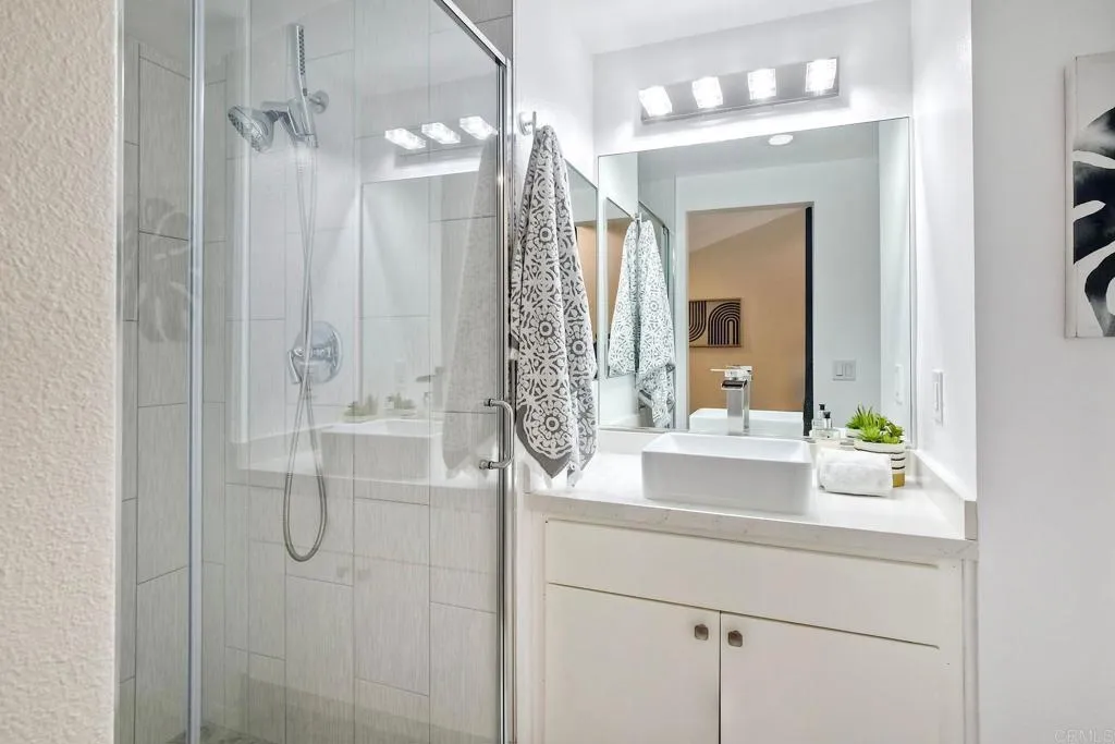 https://cdn.realtyfeed.com/cdn/127/306518226/67be5eaa55d783cd7b26318d5003092d.webp