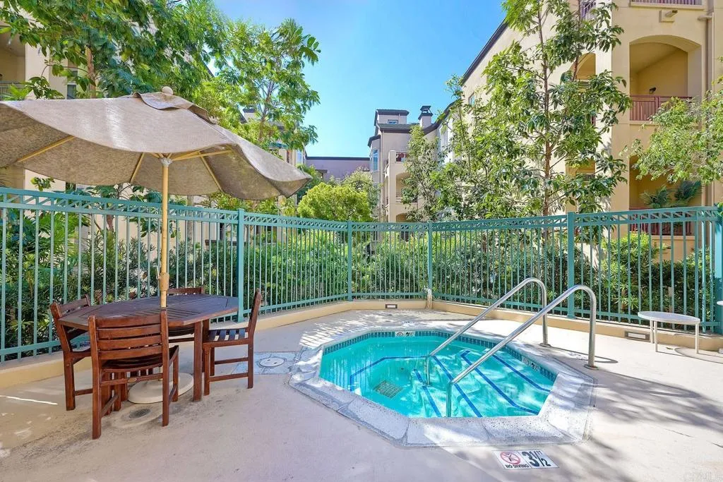 https://cdn.realtyfeed.com/cdn/127/306518226/785377f9ba0d9145c176e53a9ceb2c1e.webp