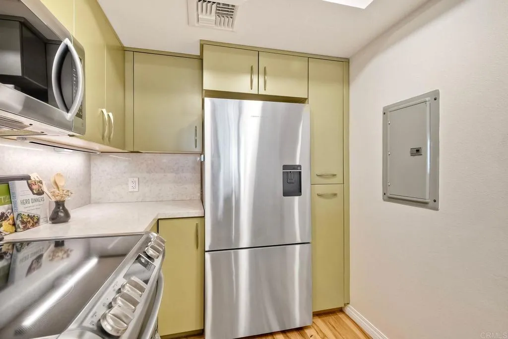 https://cdn.realtyfeed.com/cdn/127/306518226/9905536cccde9da0b5ec0ce522bd5b2b.webp