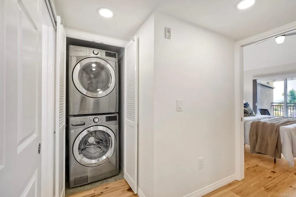 https://cdn.realtyfeed.com/cdn/127/306518226/a9e46d2981fccbd3bf7f4569c5e89e10.webp